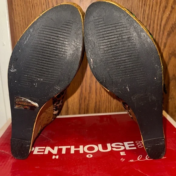 Penthouse by Ellie Shoes Leopard Wedges with embroidery - Picture 3 of 7